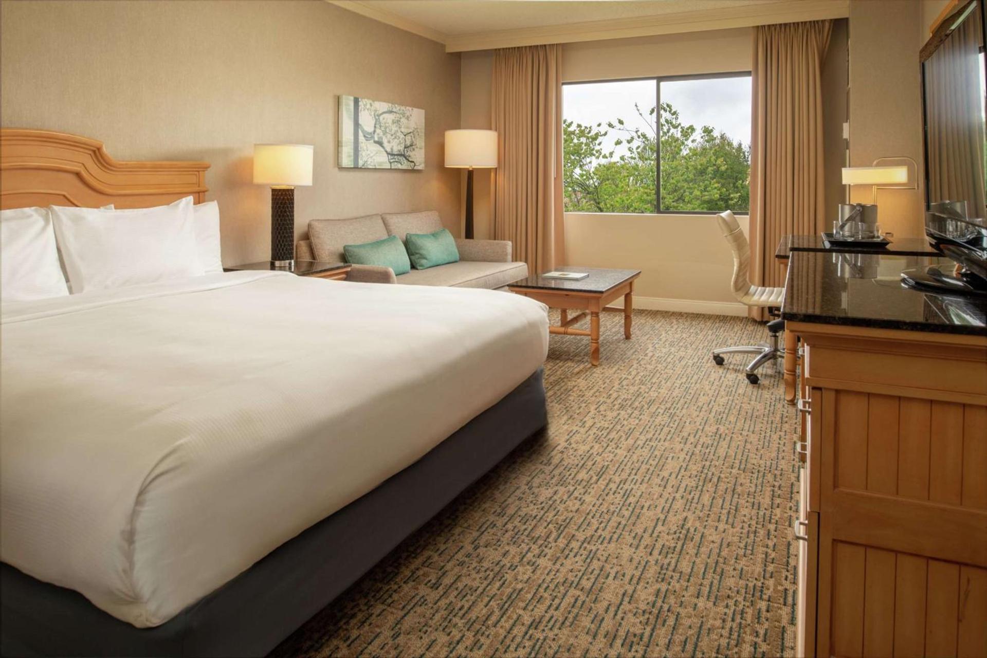 DoubleTree by Hilton Sonoma Wine Country photo 18