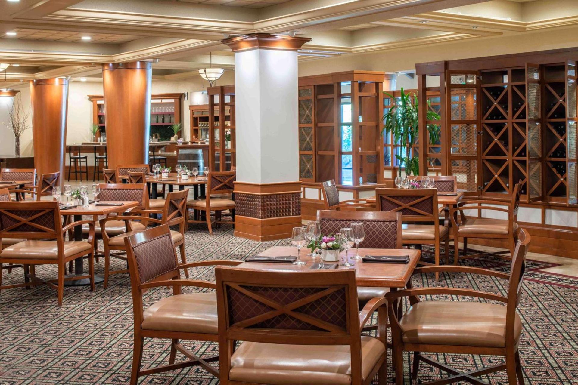 DoubleTree by Hilton Sonoma Wine Country photo 17