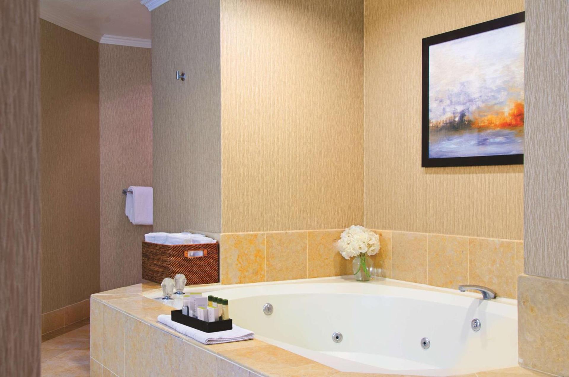 DoubleTree by Hilton Sonoma Wine Country photo 21