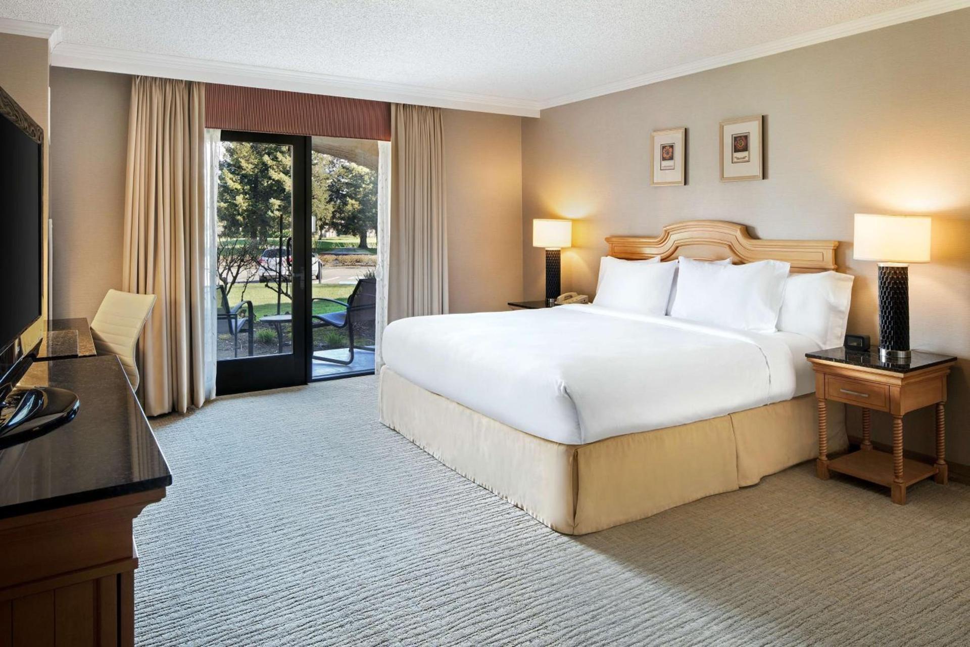 DoubleTree by Hilton Sonoma Wine Country photo 32