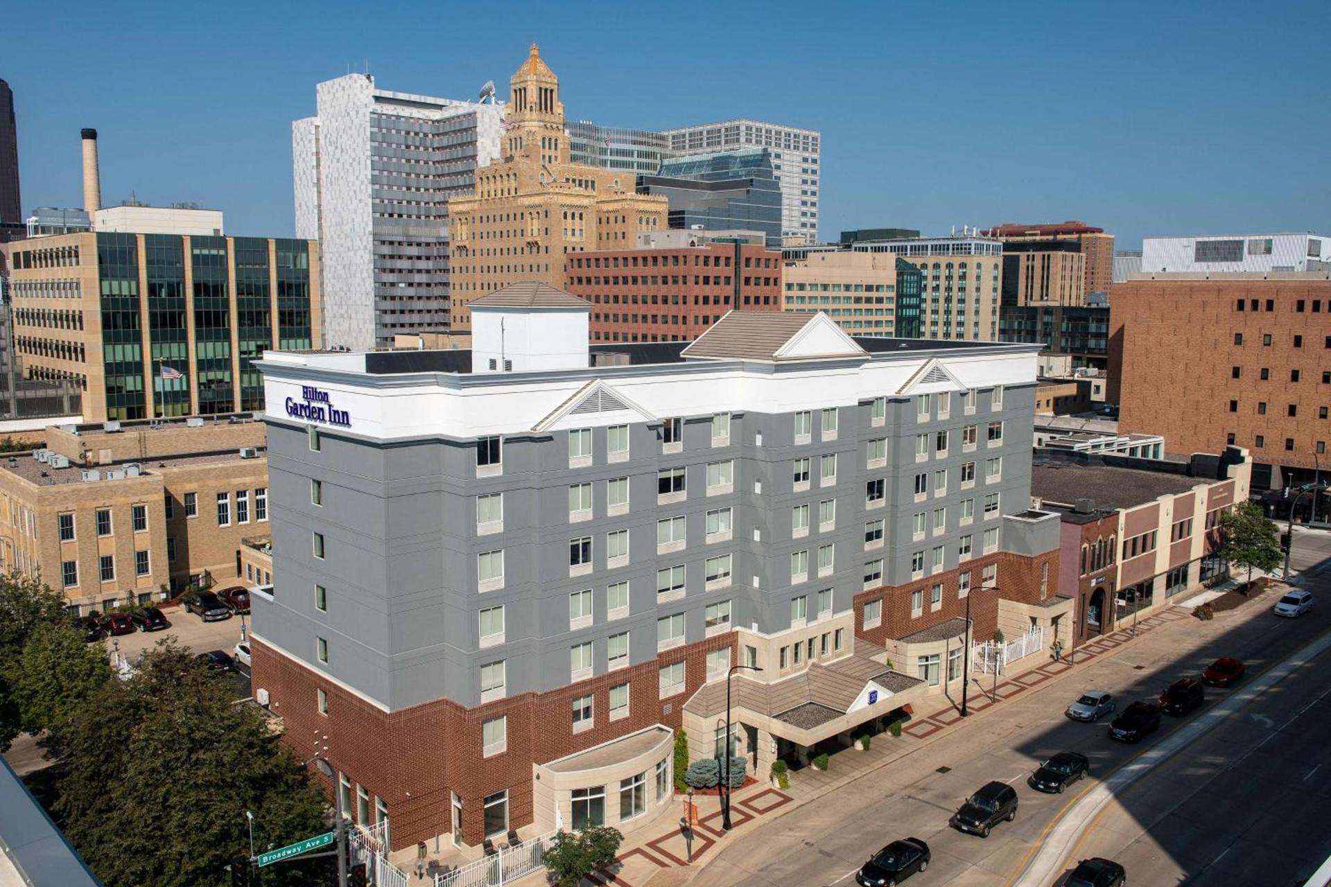 Hilton Garden Inn Rochester Downtown photo 1