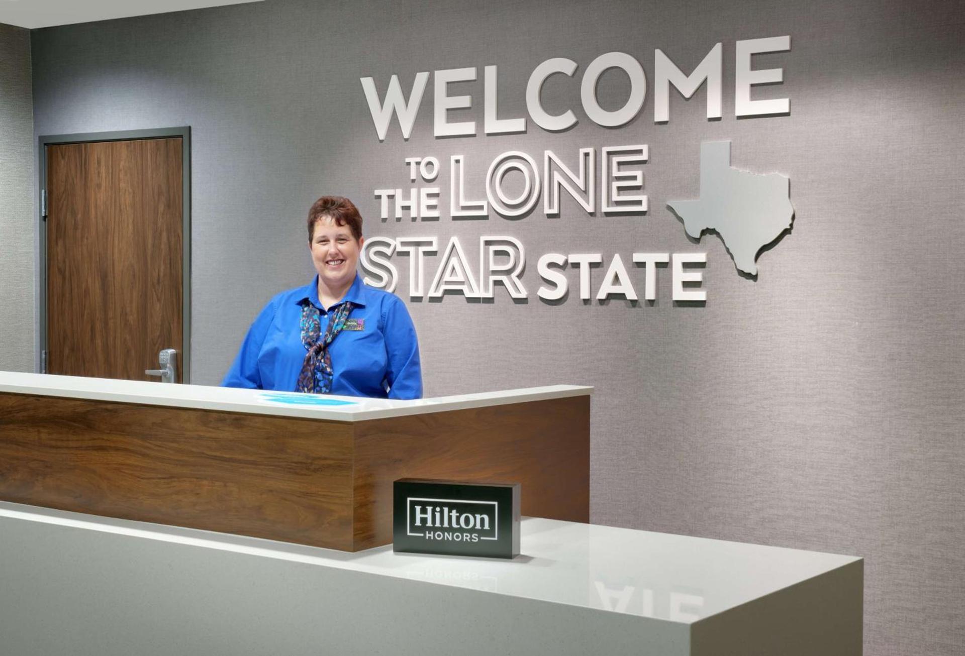 Hampton Inn & Suites Rockport-Fulton photo 11