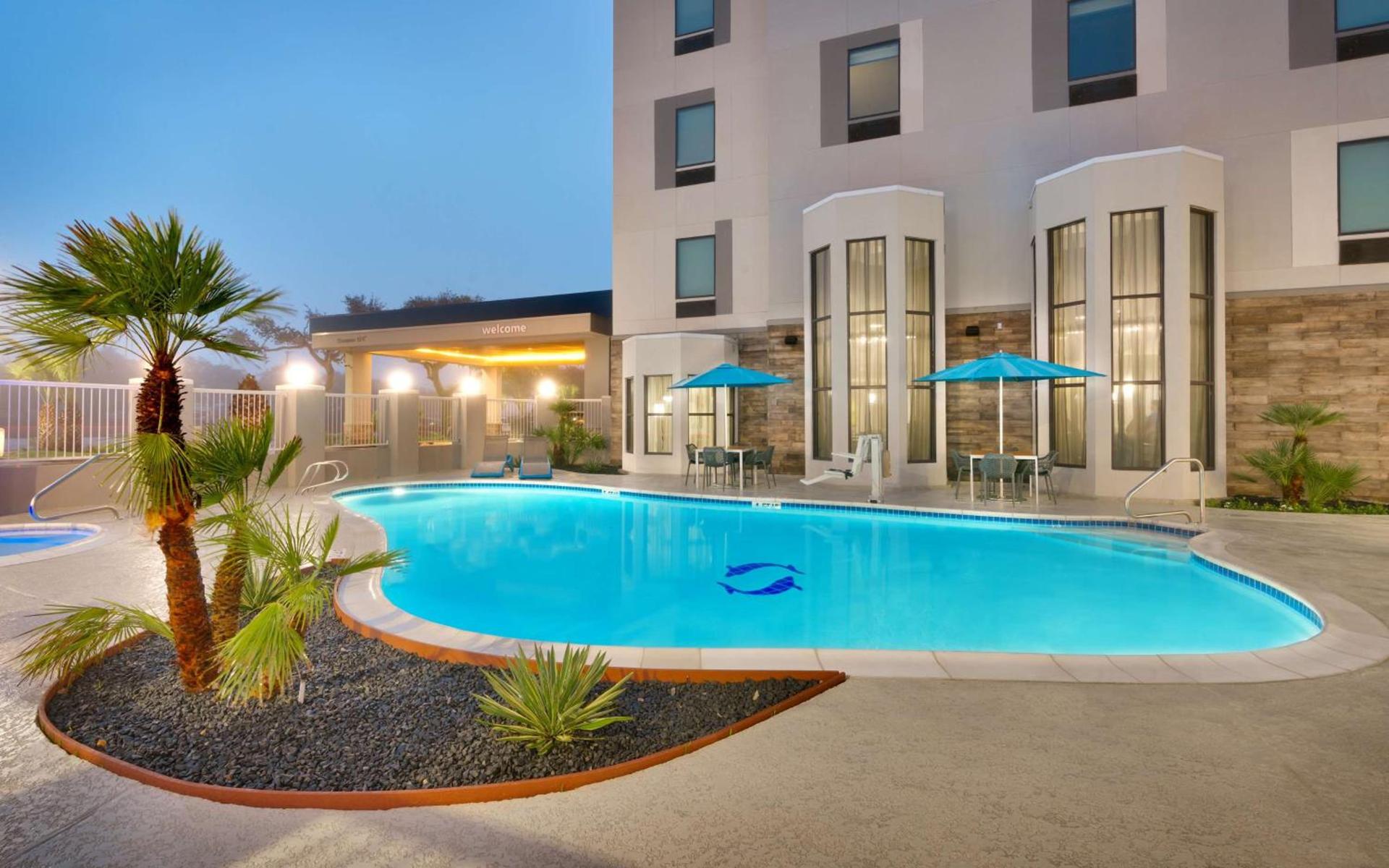 Hampton Inn & Suites Rockport-Fulton photo 16