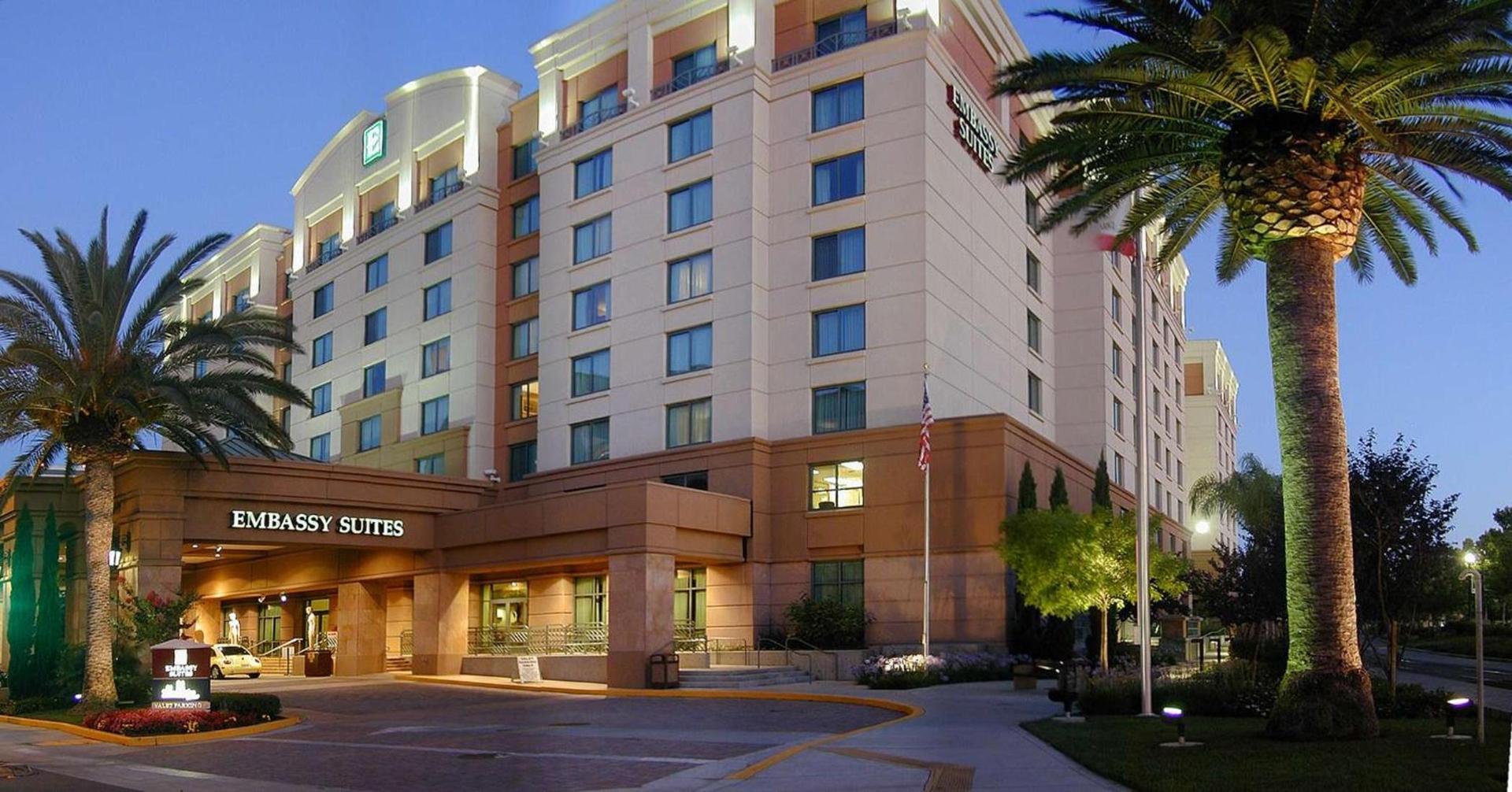 Embassy Suites by Hilton Sacramento Riverfront Promenade — hotel in Sacramento