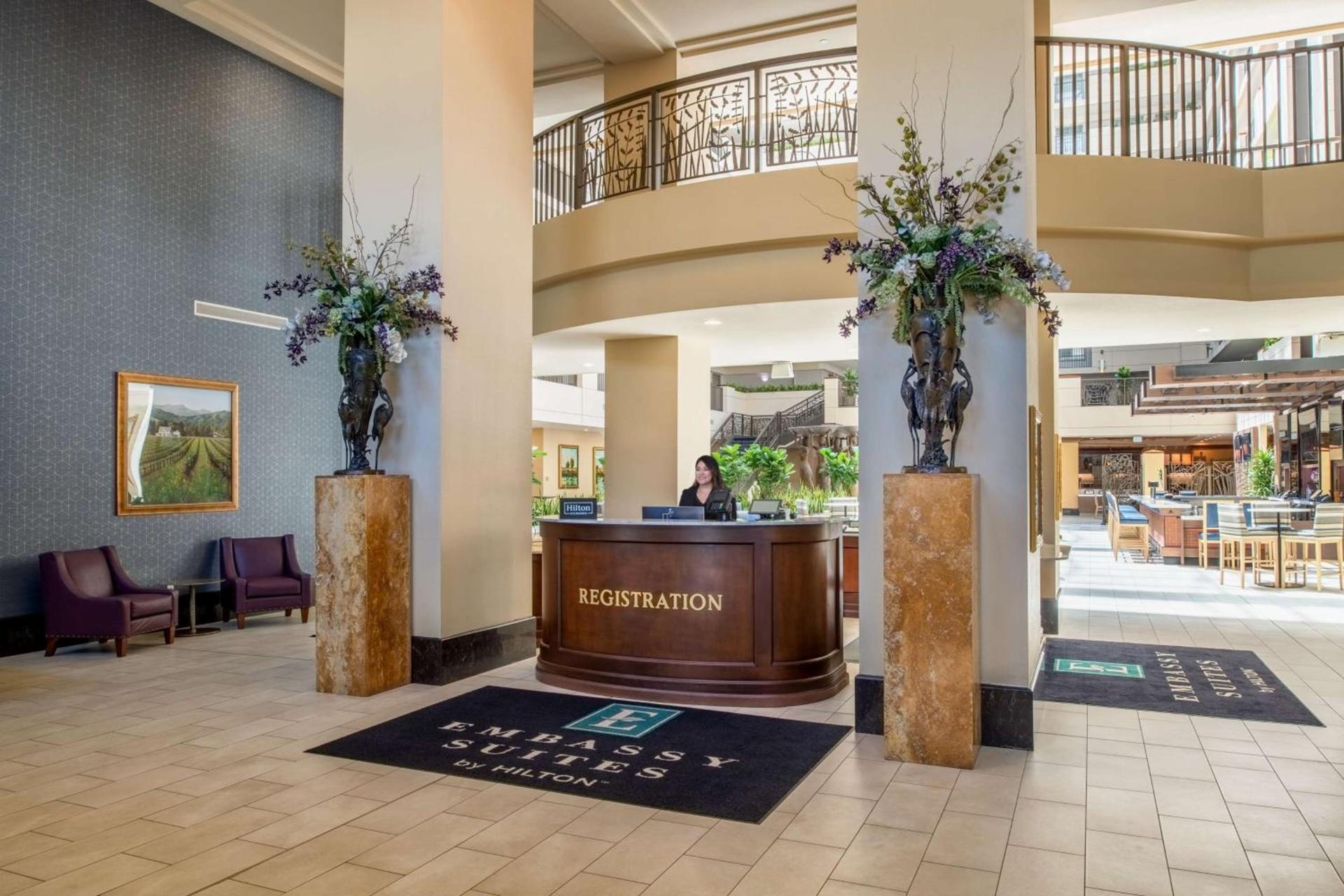 Embassy Suites by Hilton Sacramento Riverfront Promenade photo 11