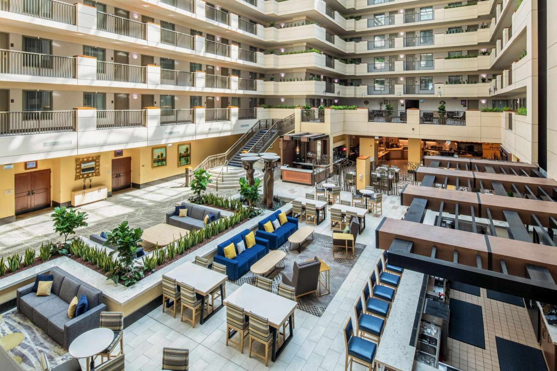 Embassy Suites by Hilton Sacramento Riverfront Promenade photo 16