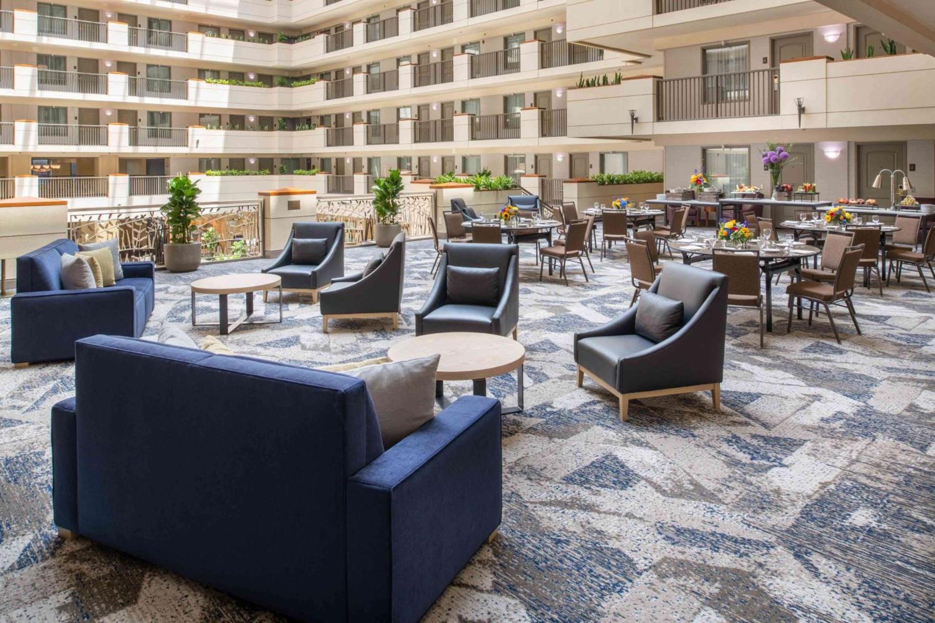 Embassy Suites by Hilton Sacramento Riverfront Promenade photo 86