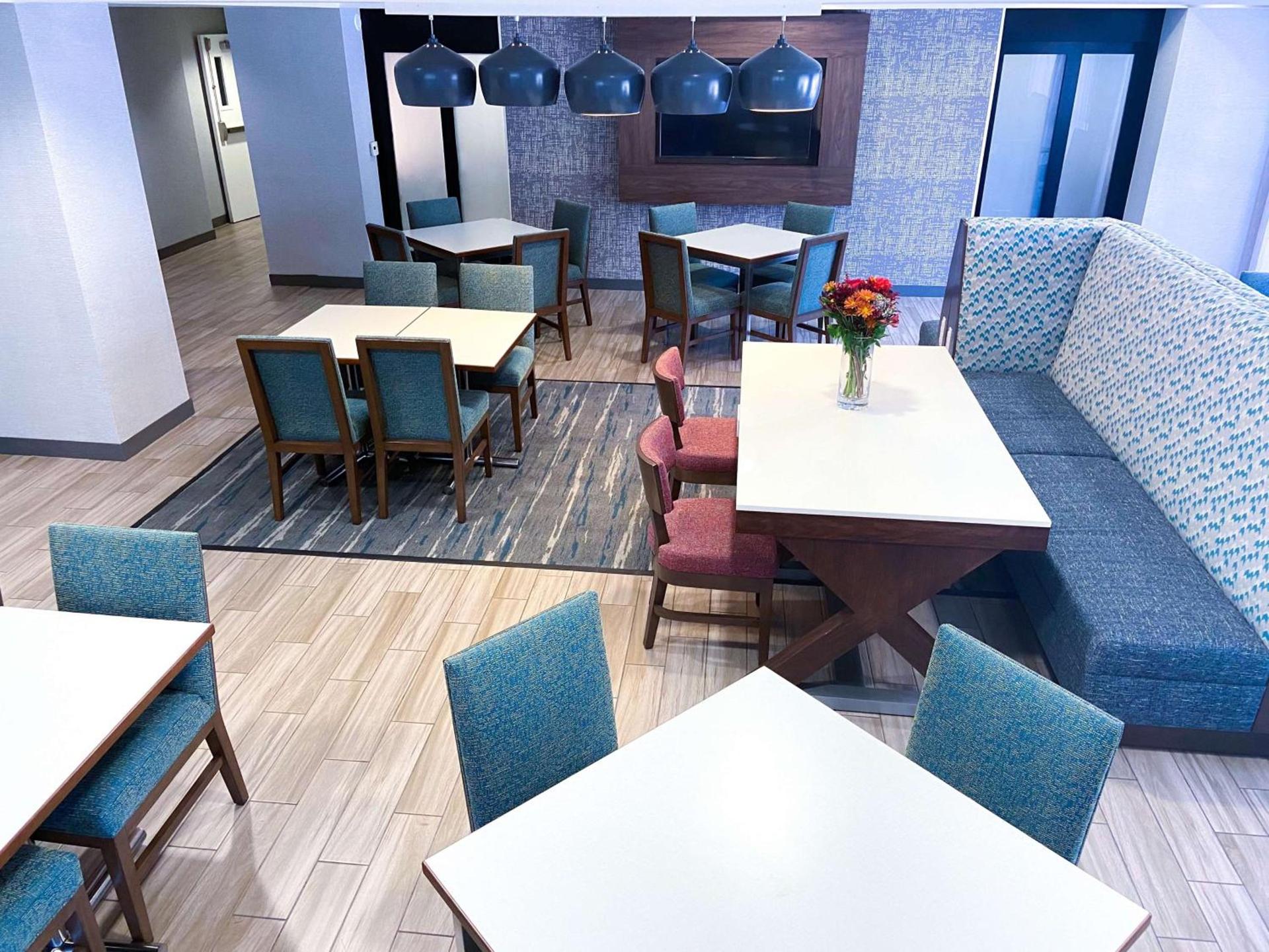 Hampton Inn Carlsbad North San Diego County photo 12