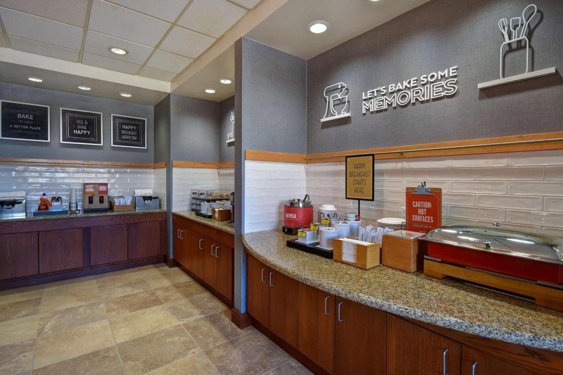 Hampton Inn Rutland/Killington photo 24