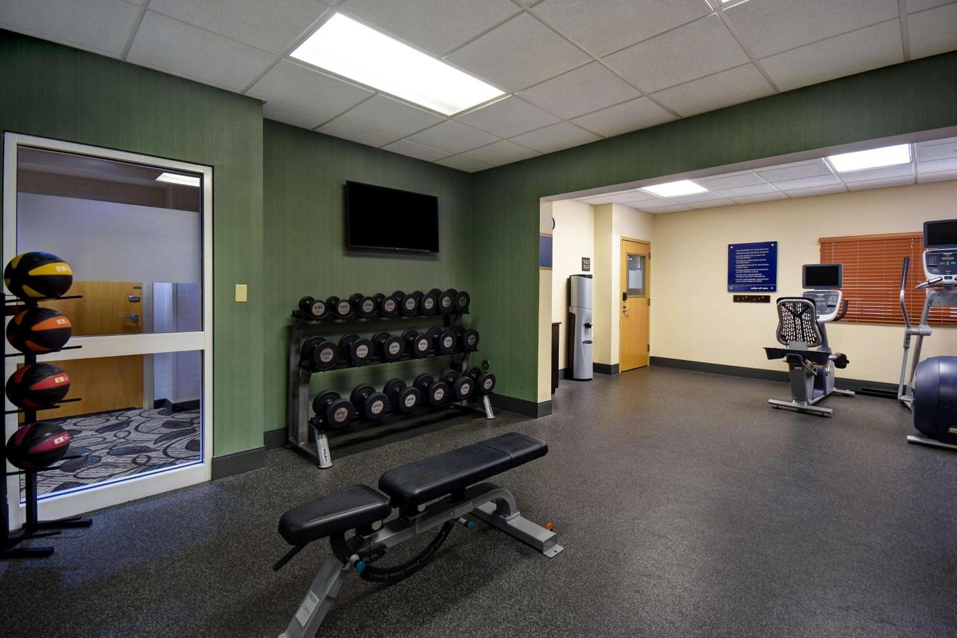 Hampton Inn Rutland/Killington photo 28