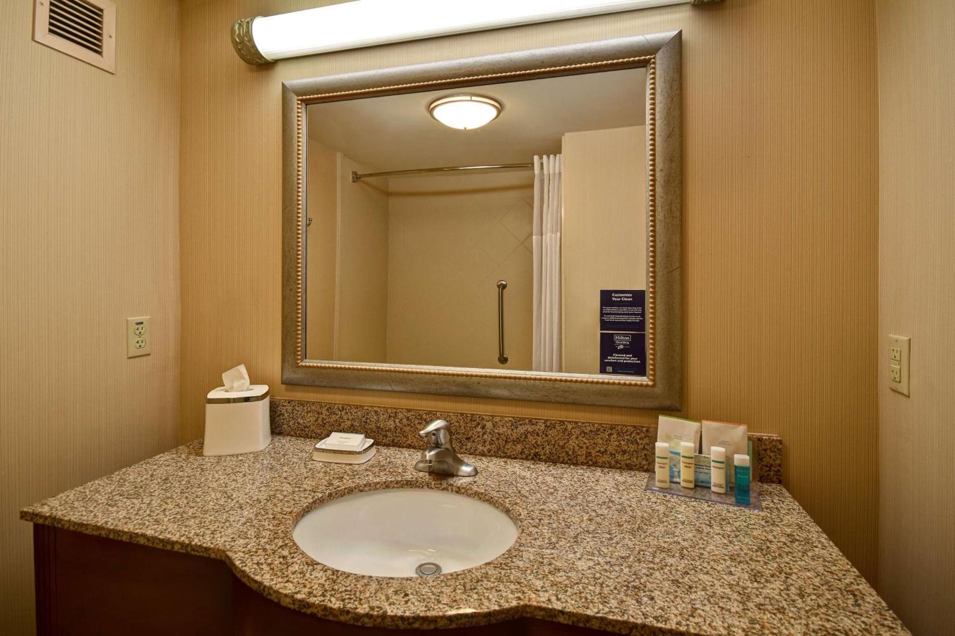 Hampton Inn Rutland/Killington photo 40