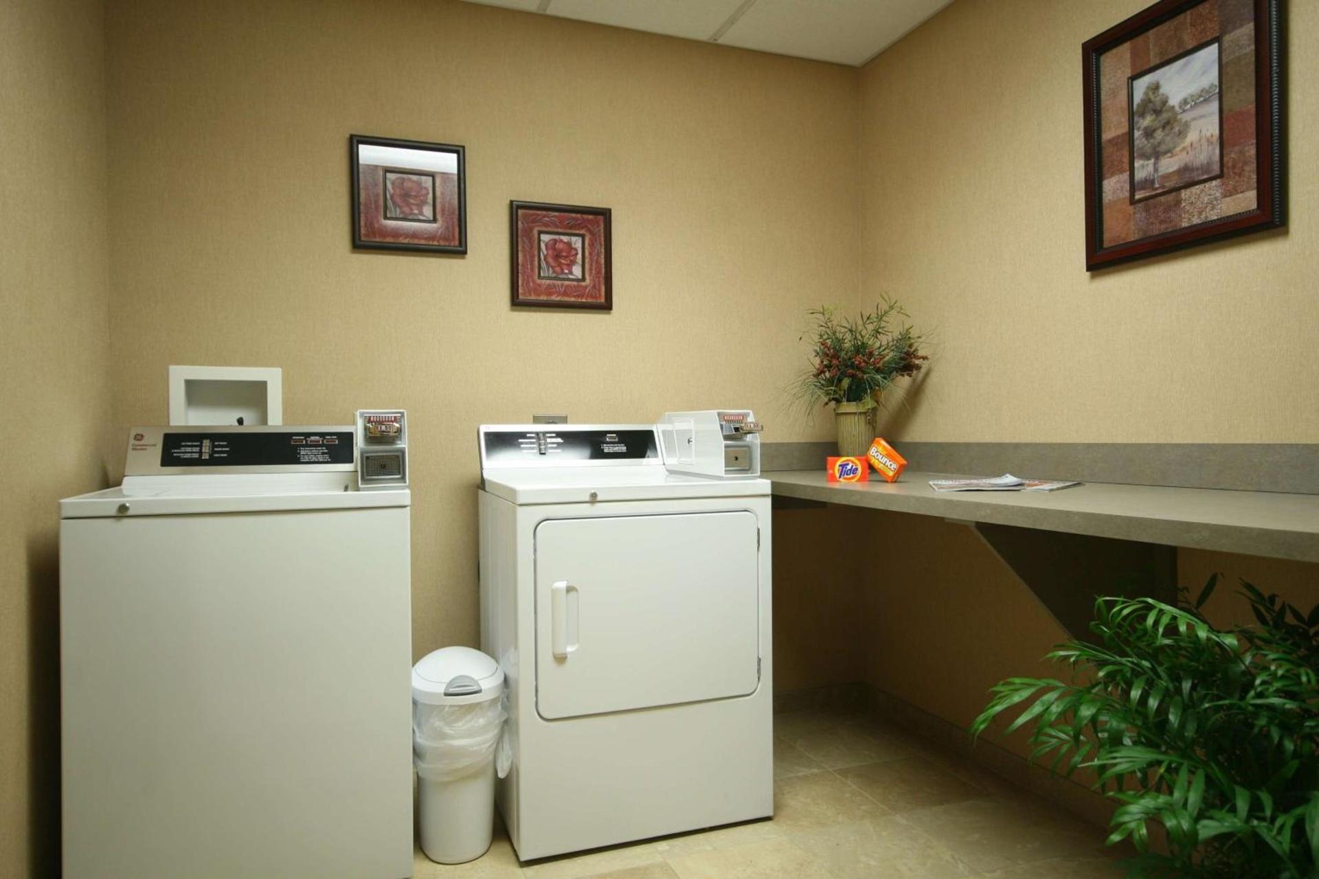 Hampton Inn Rutland/Killington photo 64