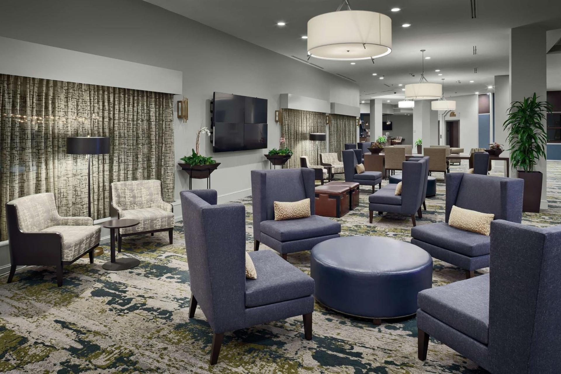 DoubleTree by Hilton San Antonio Downtown photo 9