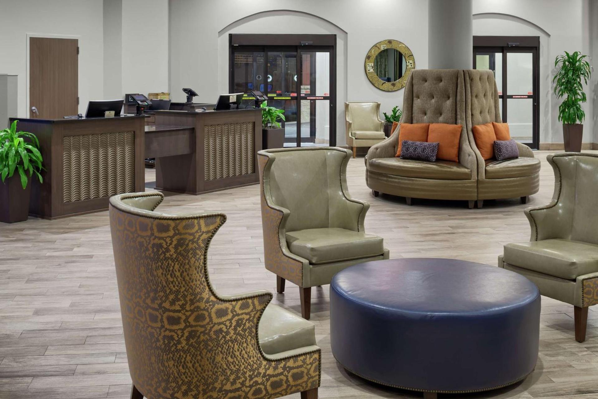 DoubleTree by Hilton San Antonio Downtown photo 10