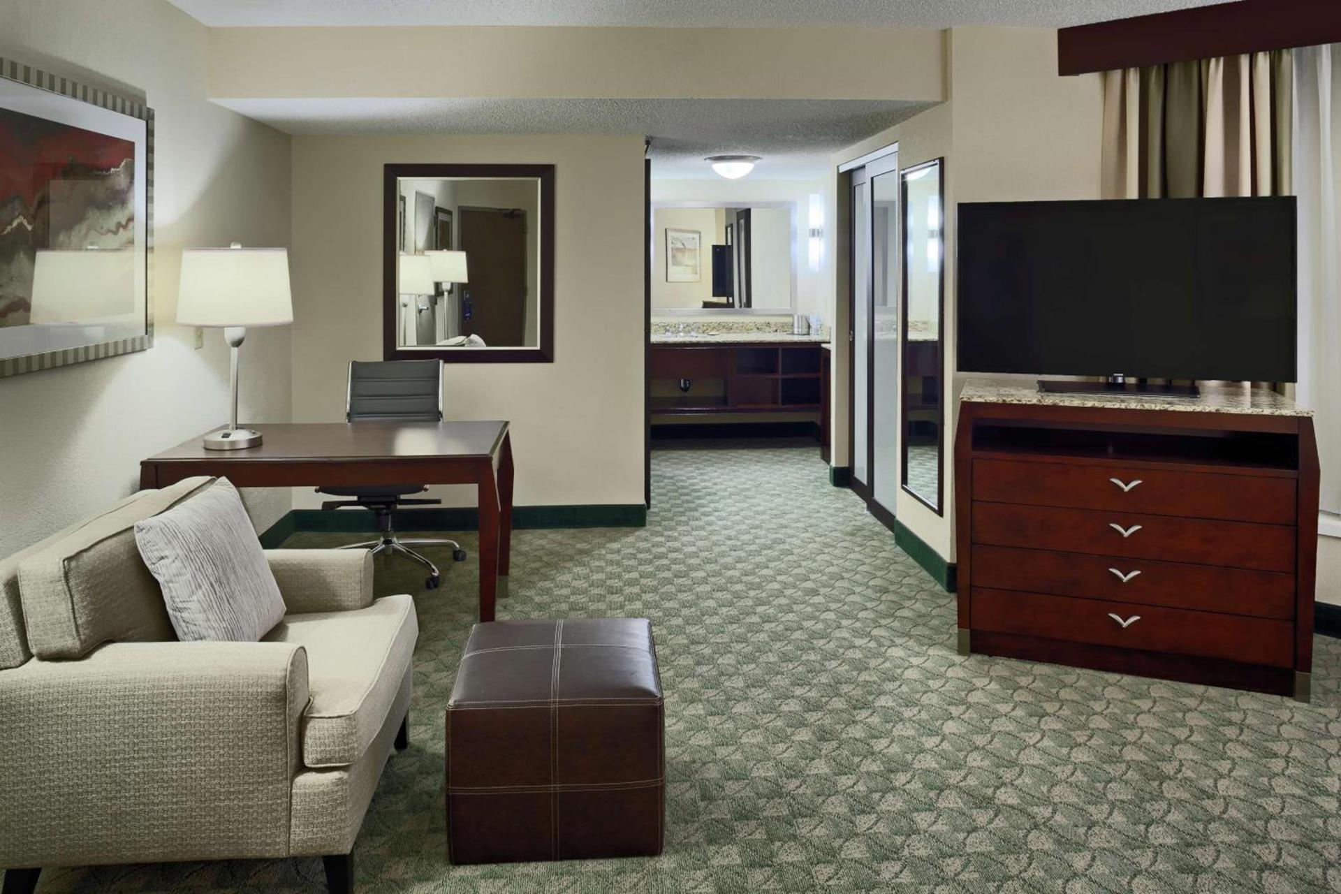 DoubleTree by Hilton San Antonio Downtown photo 20