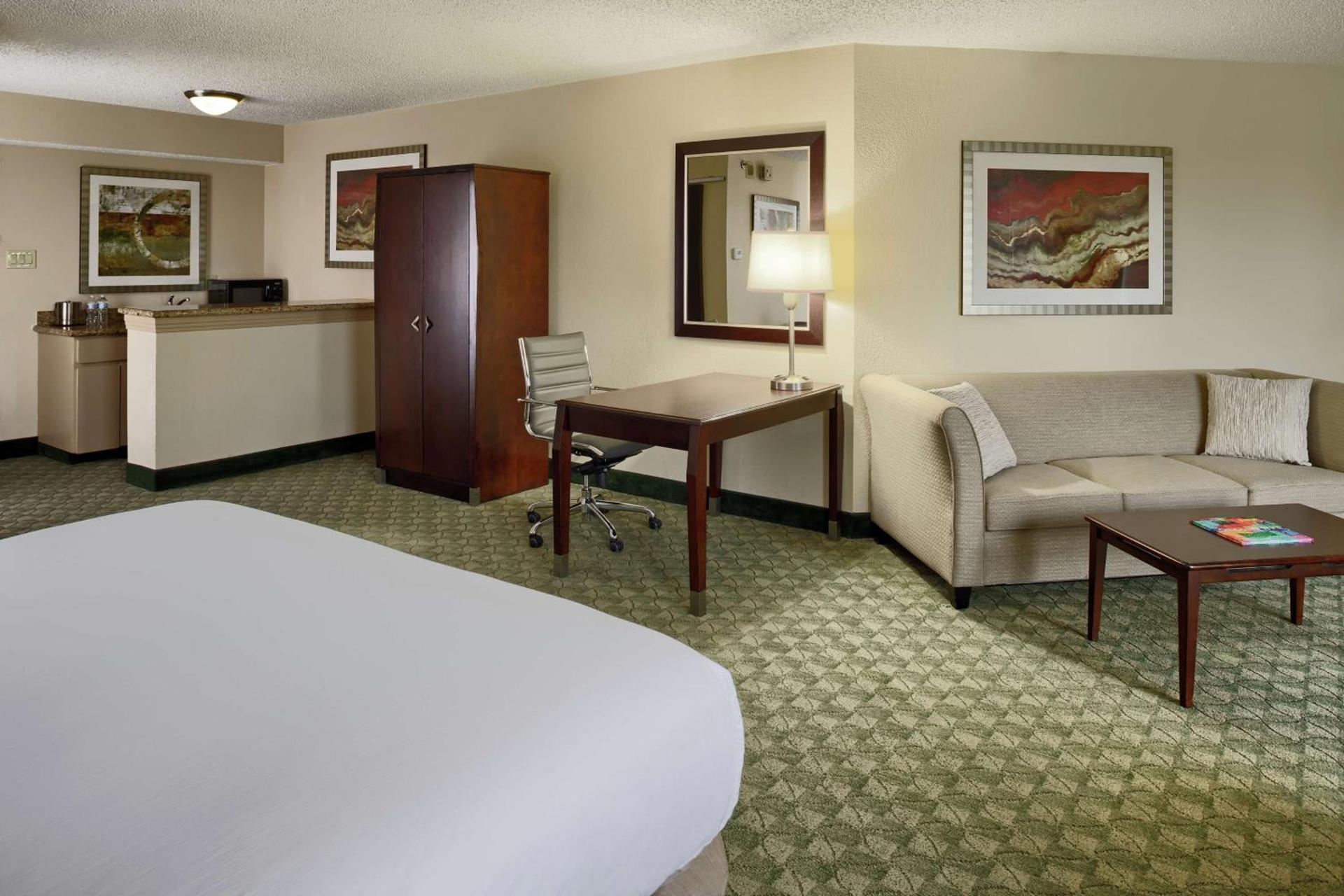 DoubleTree by Hilton San Antonio Downtown photo 22