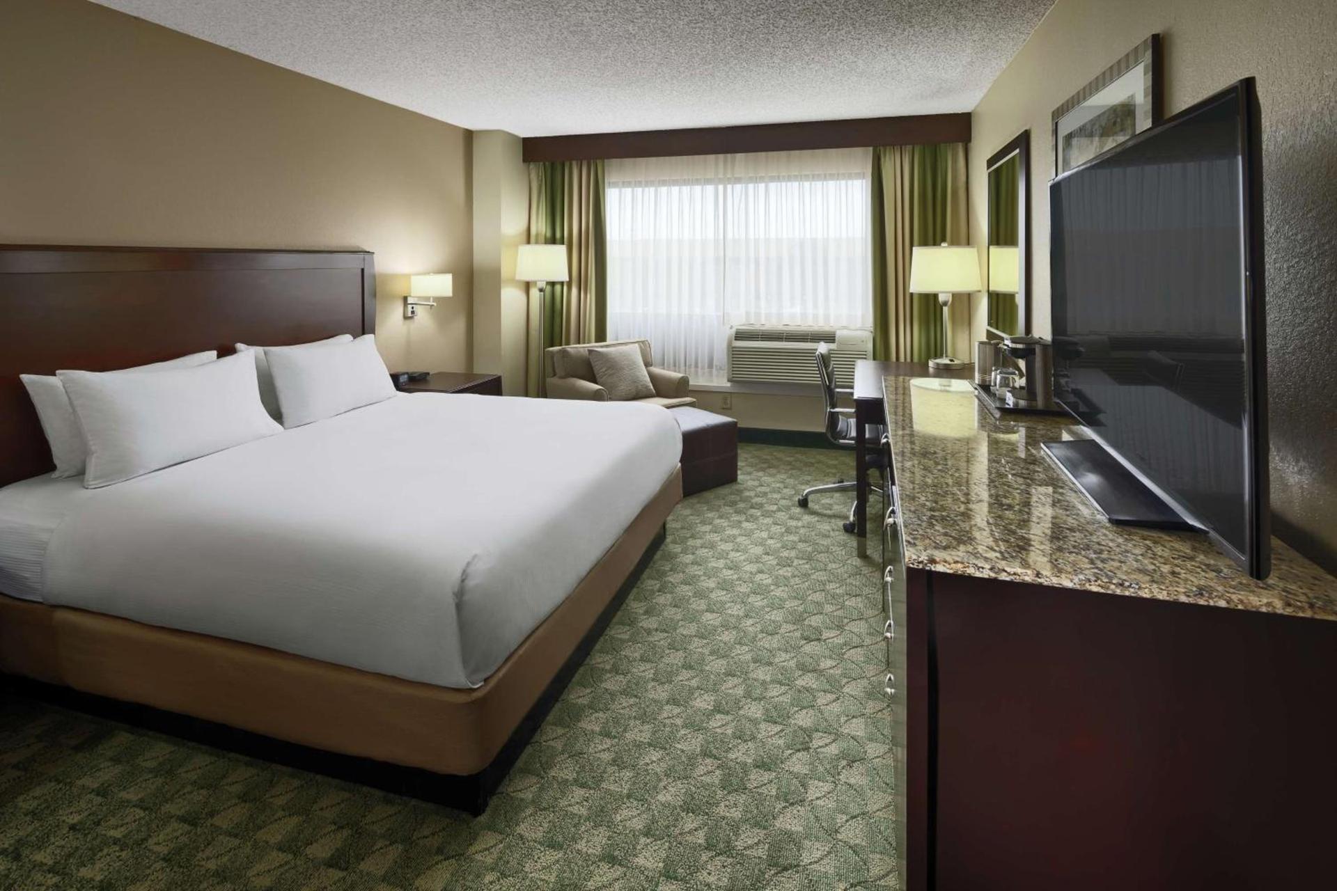 DoubleTree by Hilton San Antonio Downtown photo 23