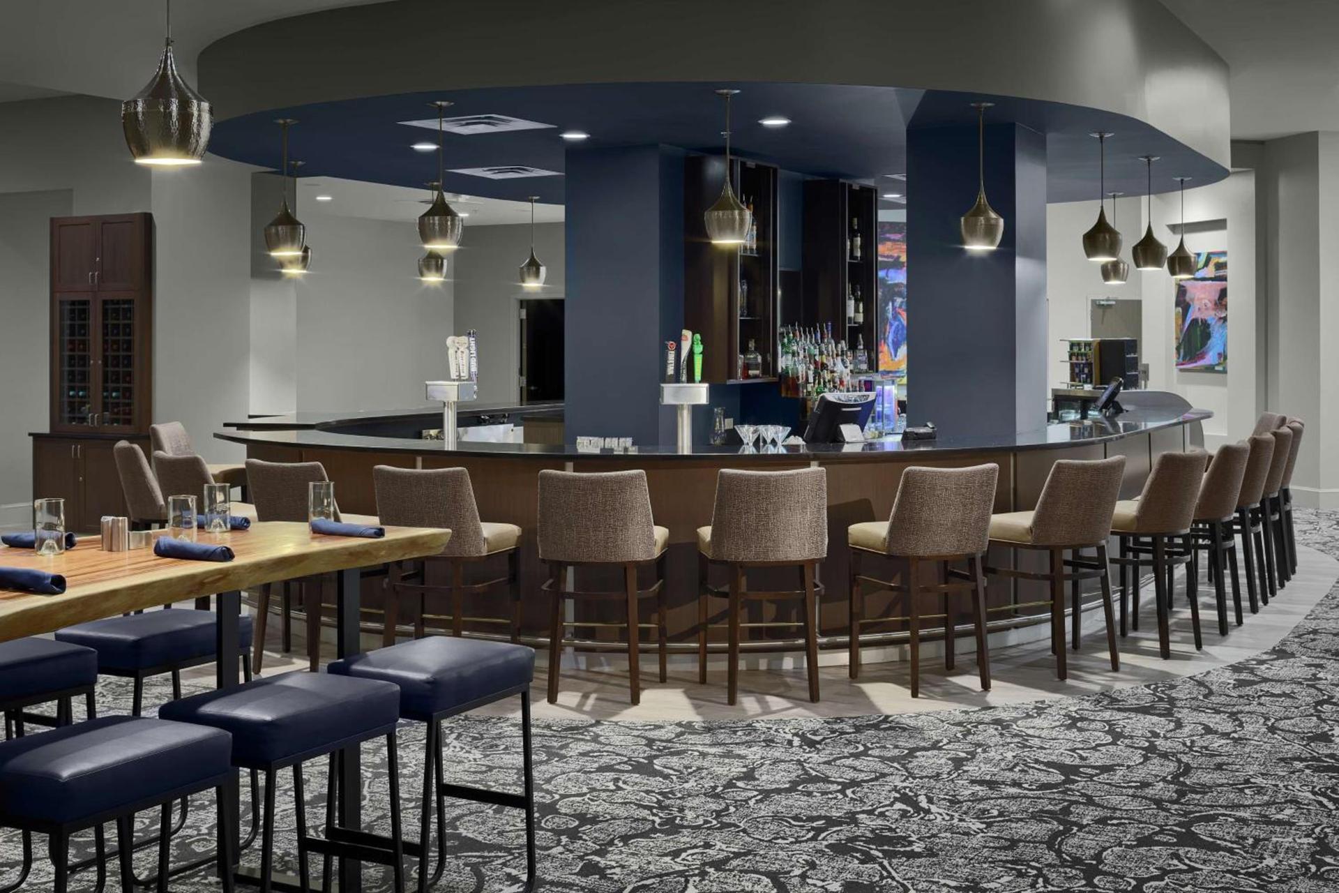 DoubleTree by Hilton San Antonio Downtown photo 34