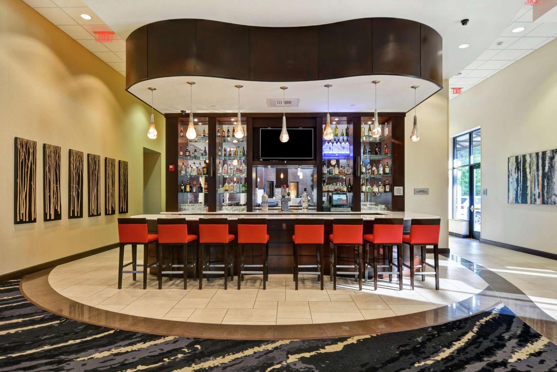 Embassy Suites Savannah Airport photo 6