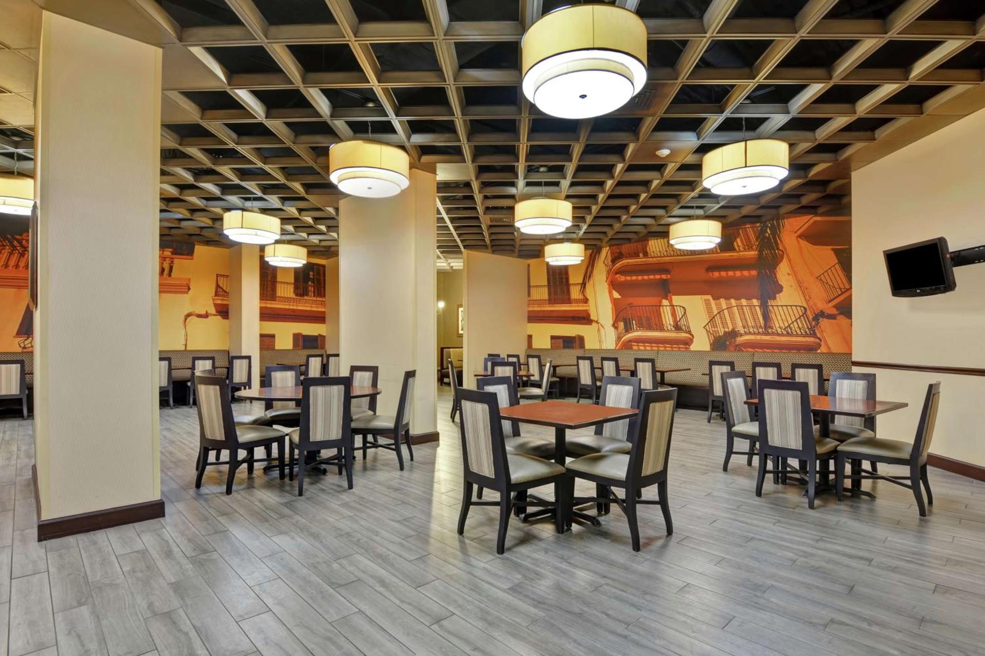 Embassy Suites Savannah Airport photo 13
