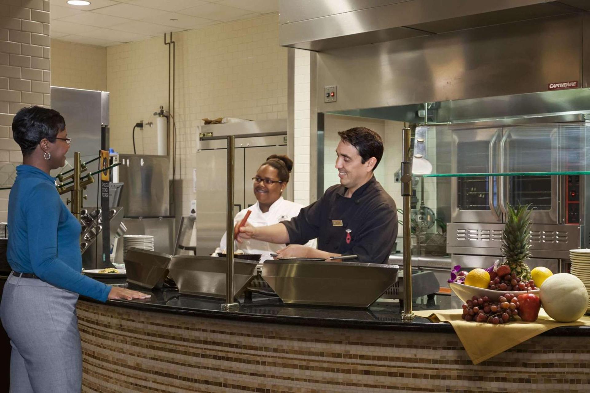 Embassy Suites Savannah Airport photo 23