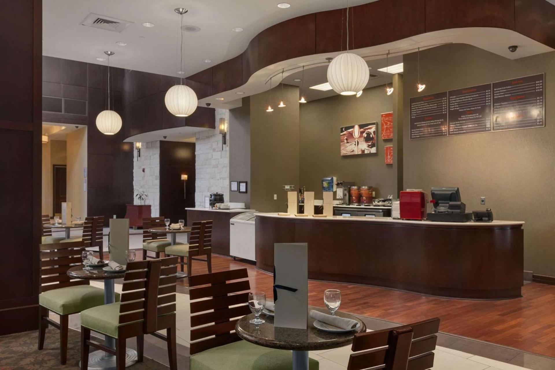 Embassy Suites Savannah Airport photo 25