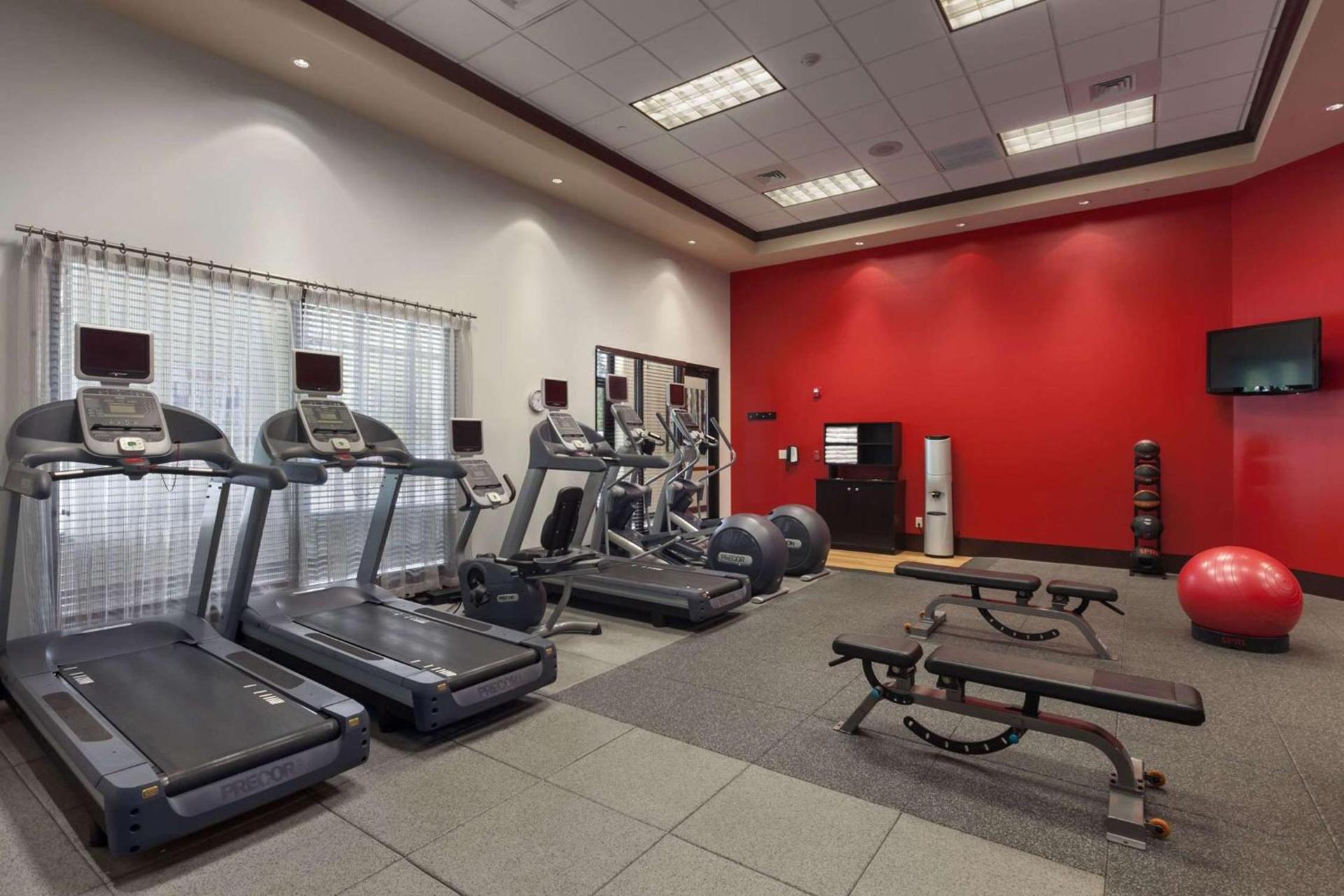 Embassy Suites Savannah Airport photo 27