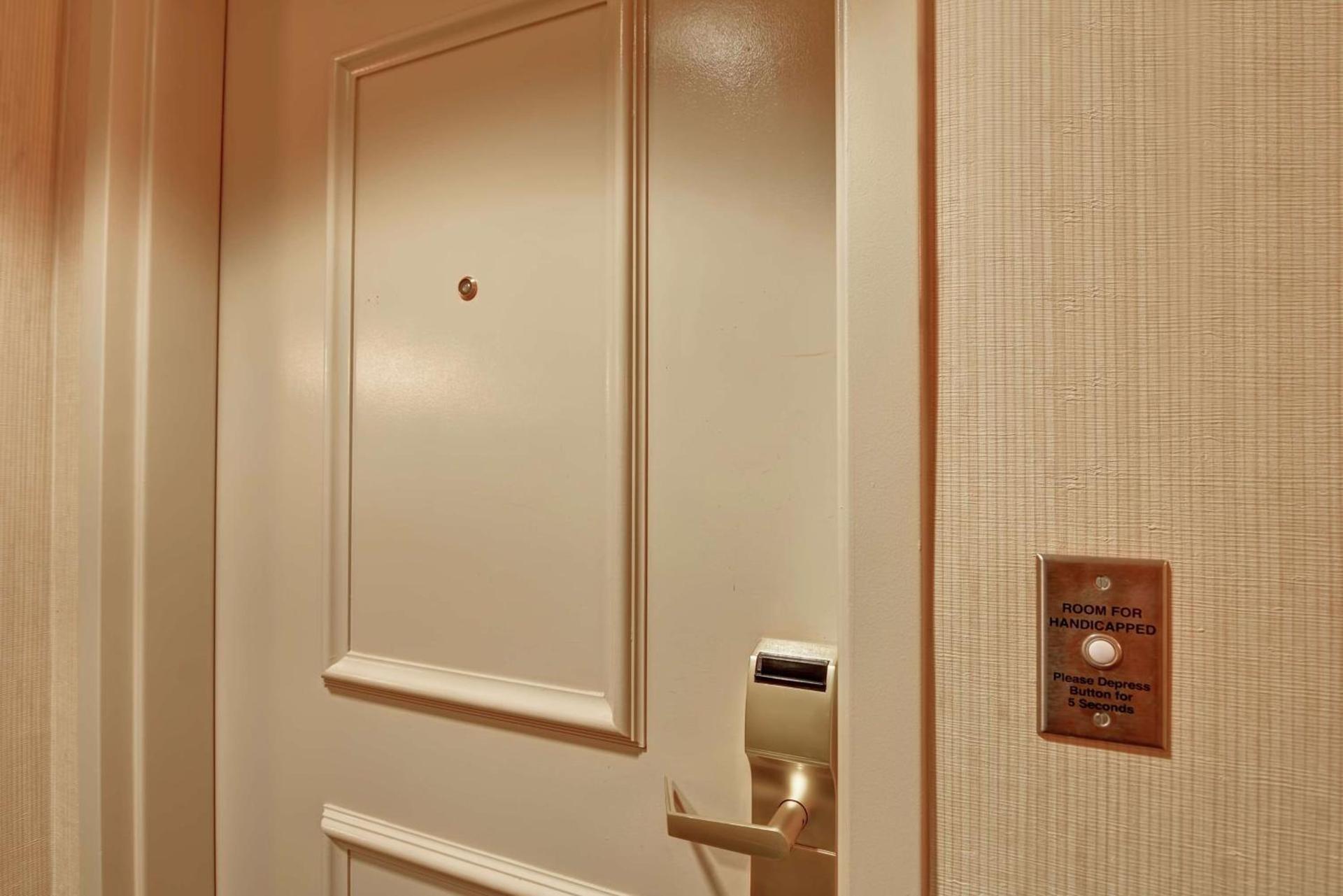 Embassy Suites Savannah Airport photo 28