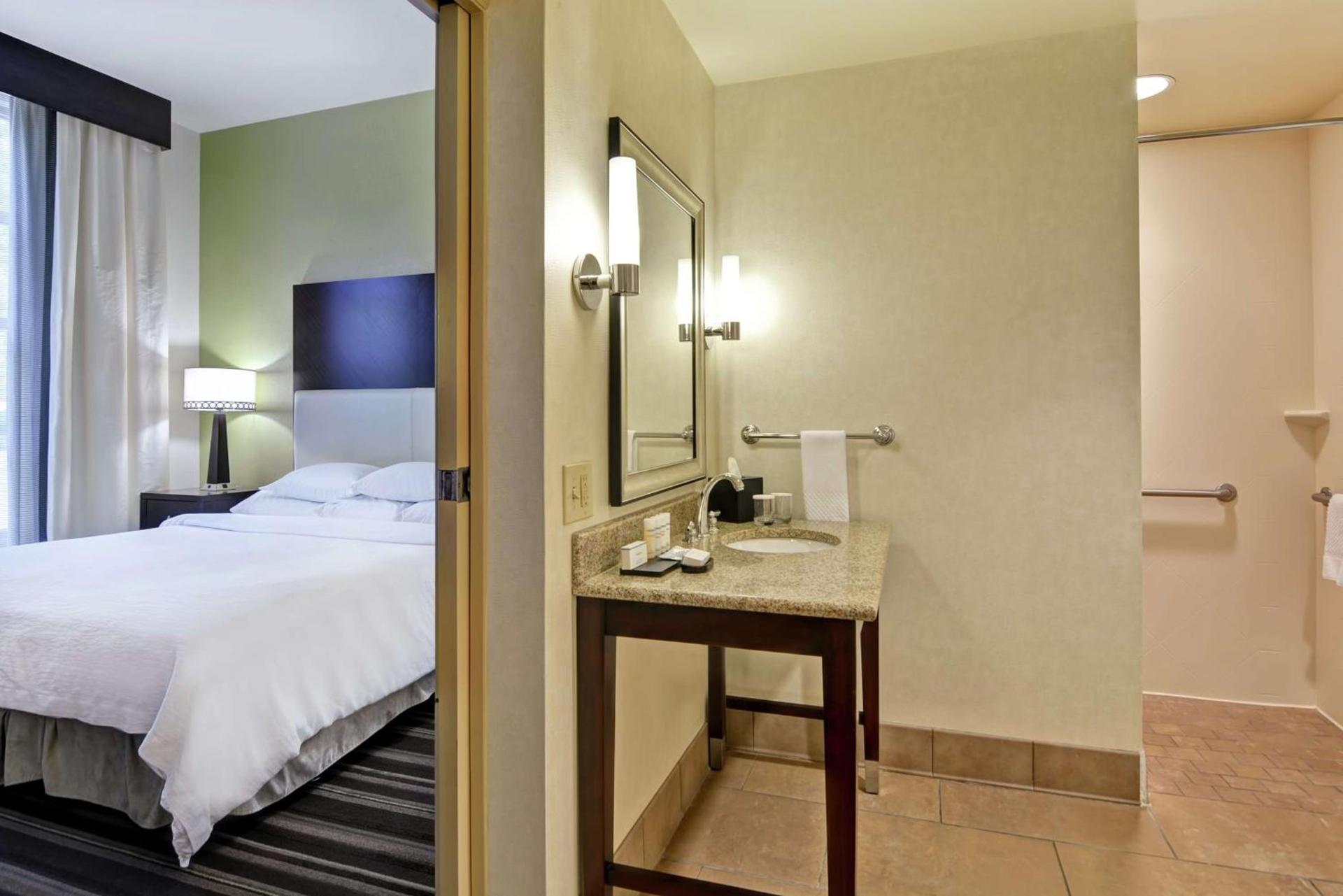 Embassy Suites Savannah Airport photo 35
