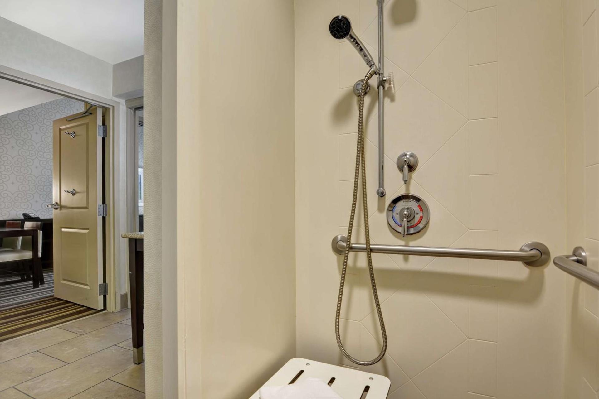 Embassy Suites Savannah Airport photo 38