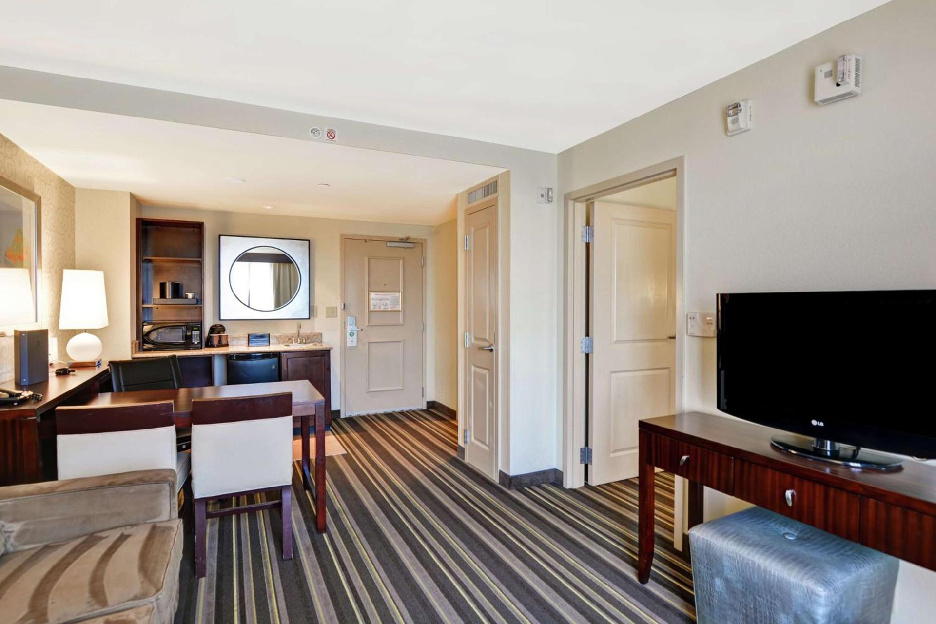 Embassy Suites Savannah Airport photo 62