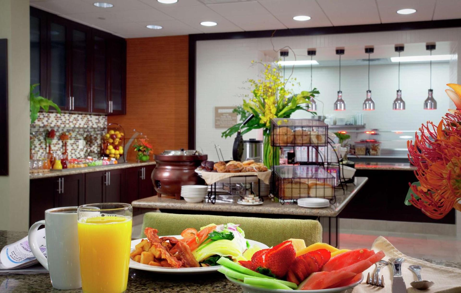 Hilton Garden Inn Seattle/Bothell photo 7