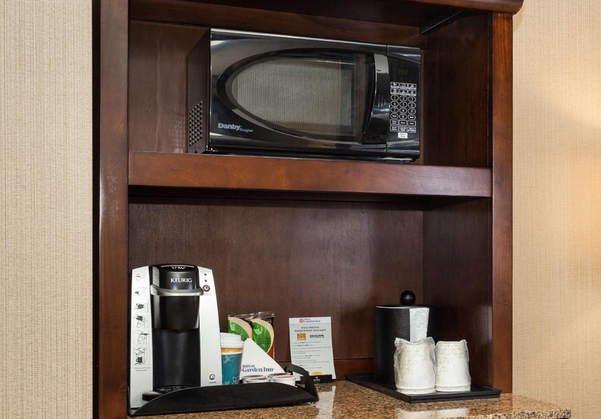 Hilton Garden Inn Seattle/Bothell photo 28
