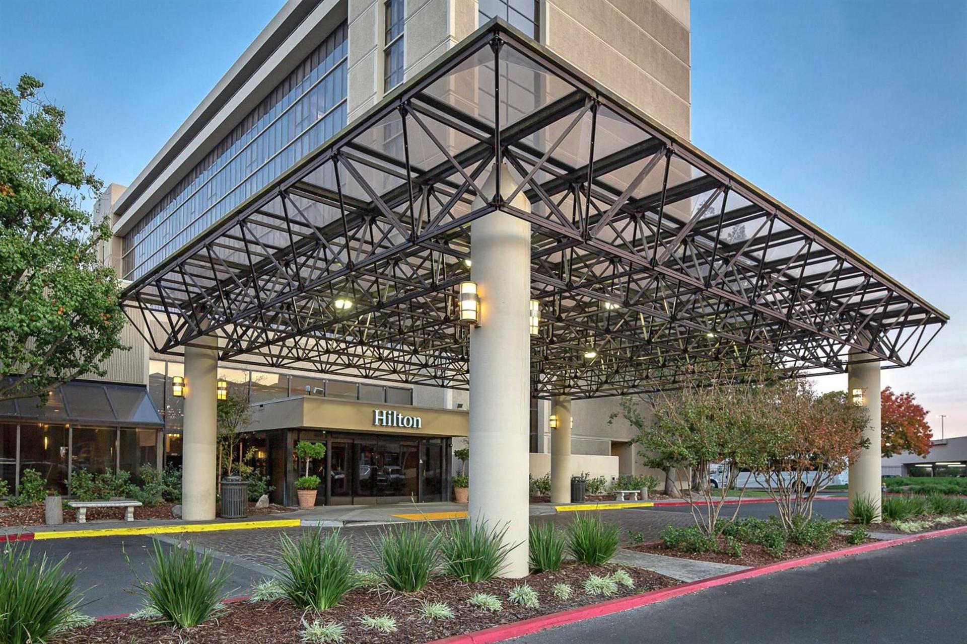 Hilton Sacramento Arden West photo 1