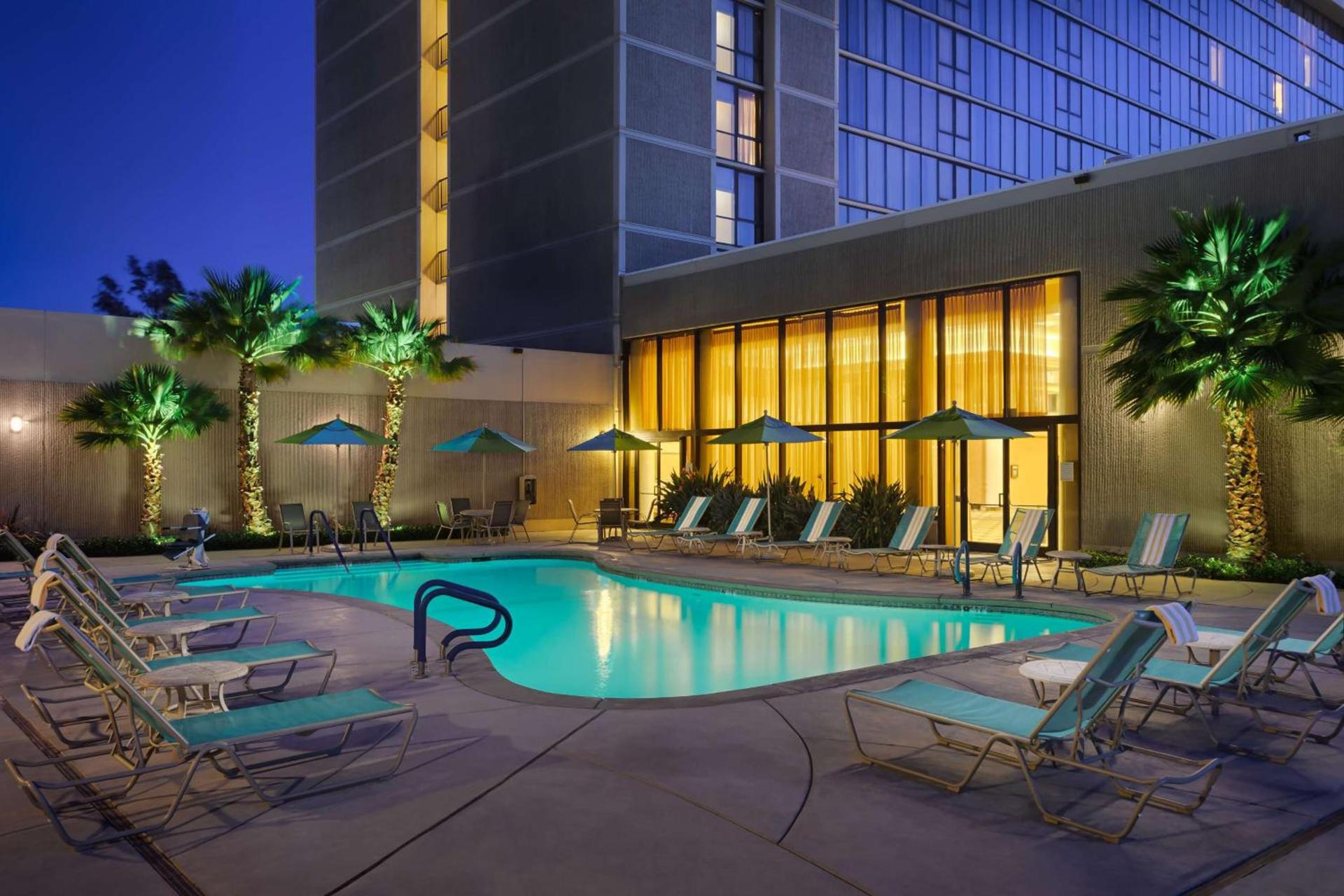Hilton Sacramento Arden West photo 9