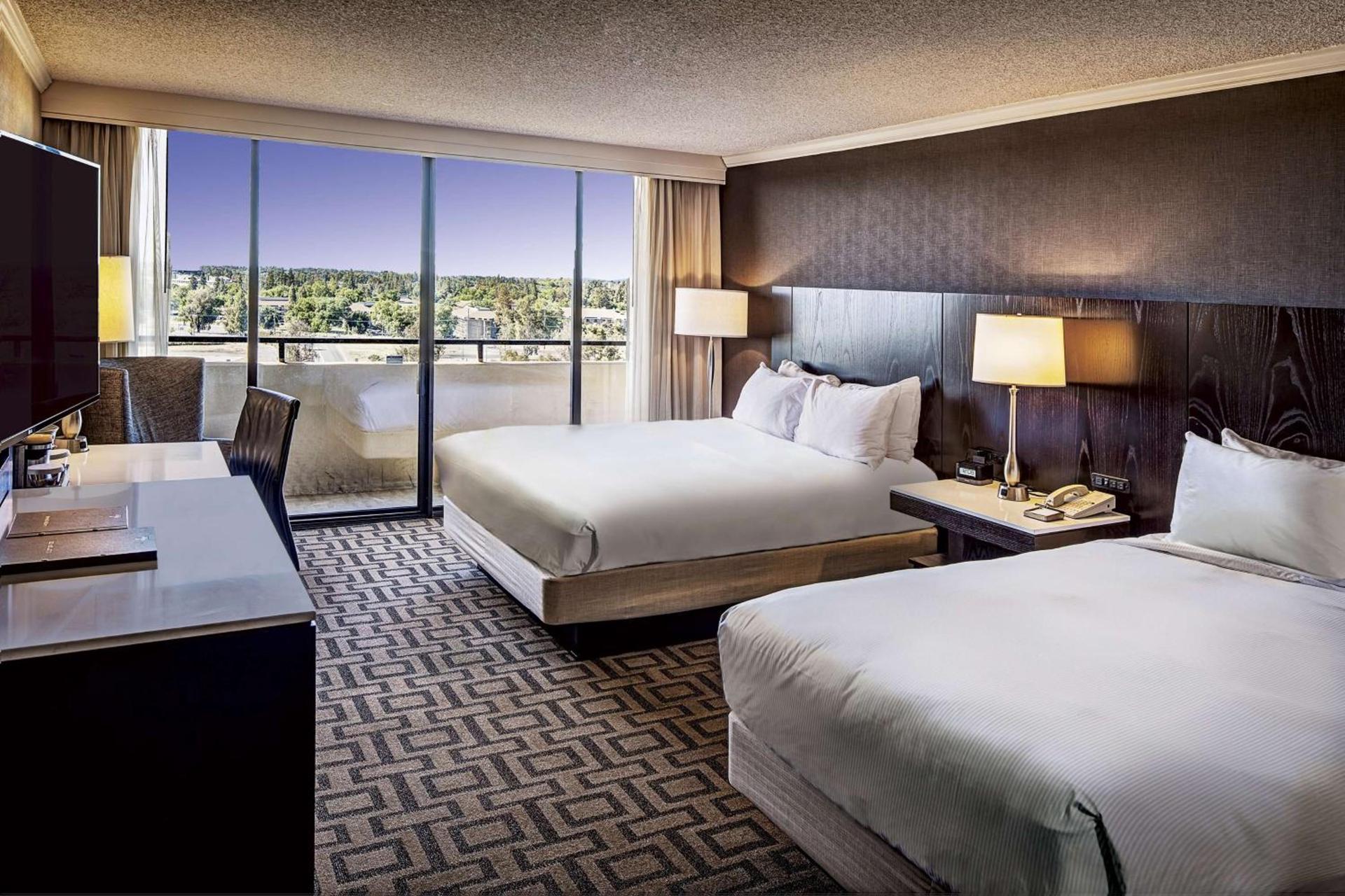 Hilton Sacramento Arden West photo 21