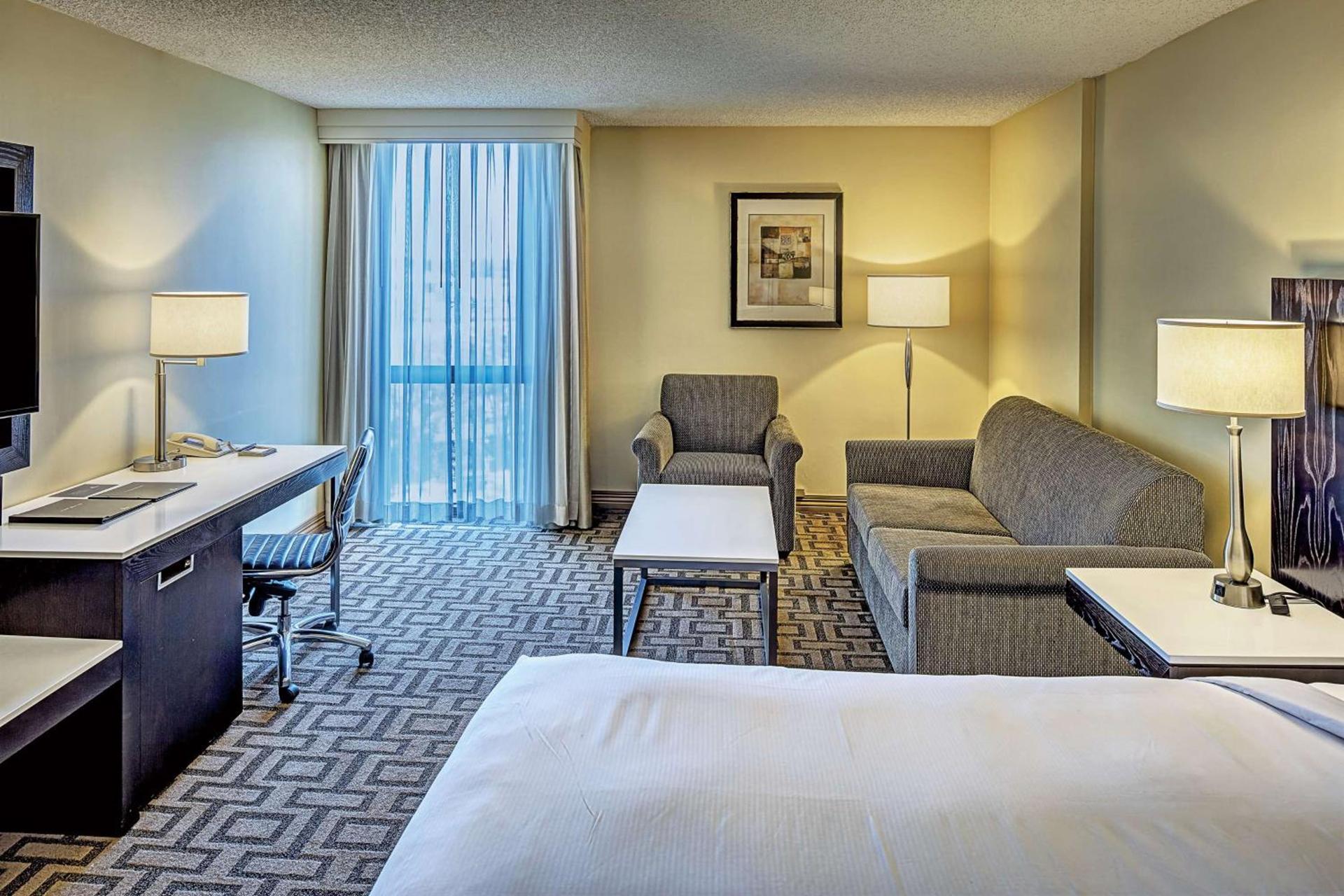 Hilton Sacramento Arden West photo 23