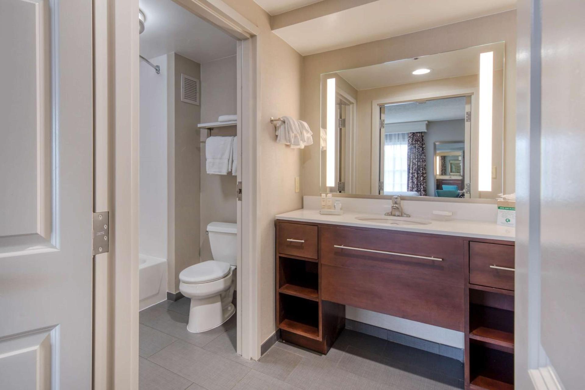 Homewood Suites by Hilton Olmsted Village photo 53