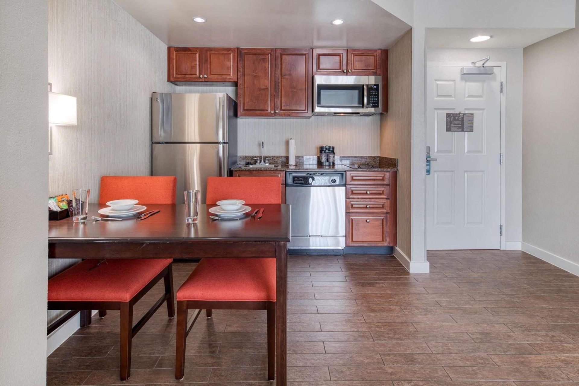 Homewood Suites by Hilton Olmsted Village photo 80