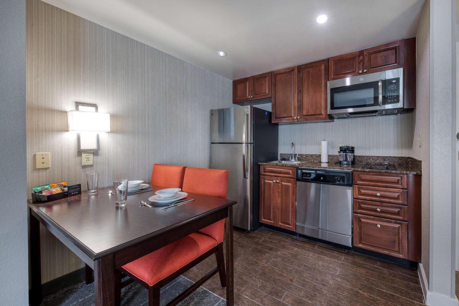 Homewood Suites by Hilton Olmsted Village photo 72
