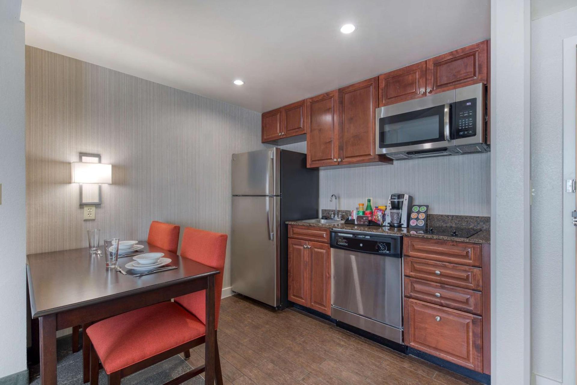Homewood Suites by Hilton Olmsted Village photo 76