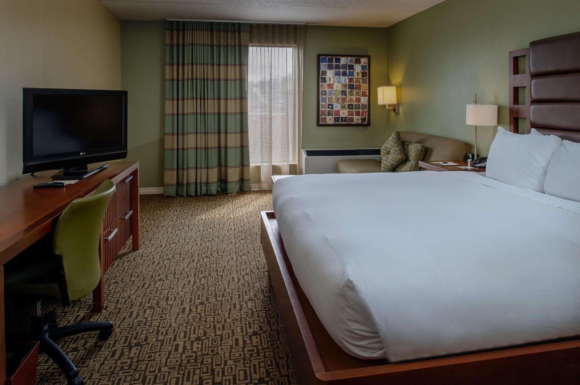 DoubleTree by Hilton Collinsville/St.Louis photo 20