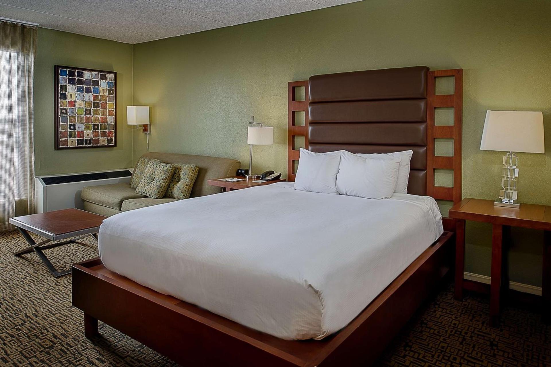 DoubleTree by Hilton Collinsville/St.Louis photo 26