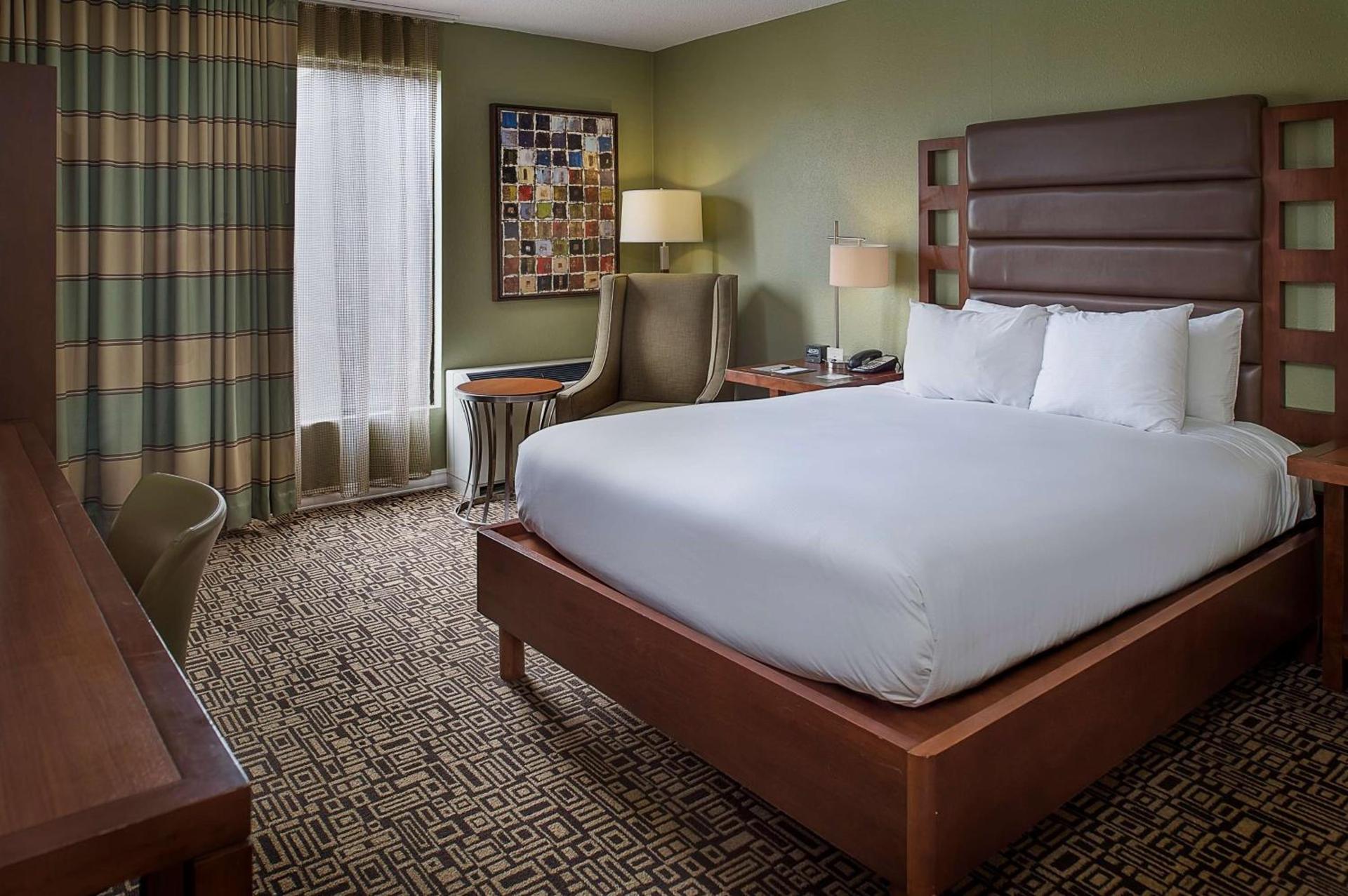 DoubleTree by Hilton Collinsville/St.Louis photo 30