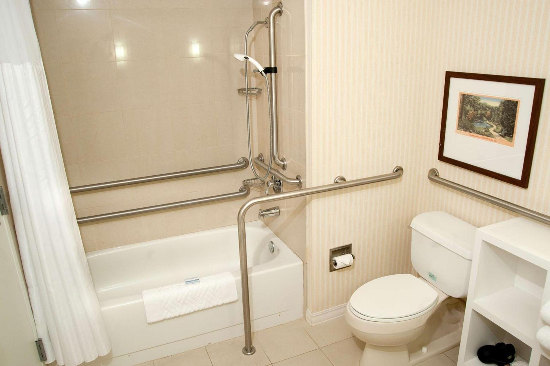 DoubleTree by Hilton Collinsville/St.Louis photo 35