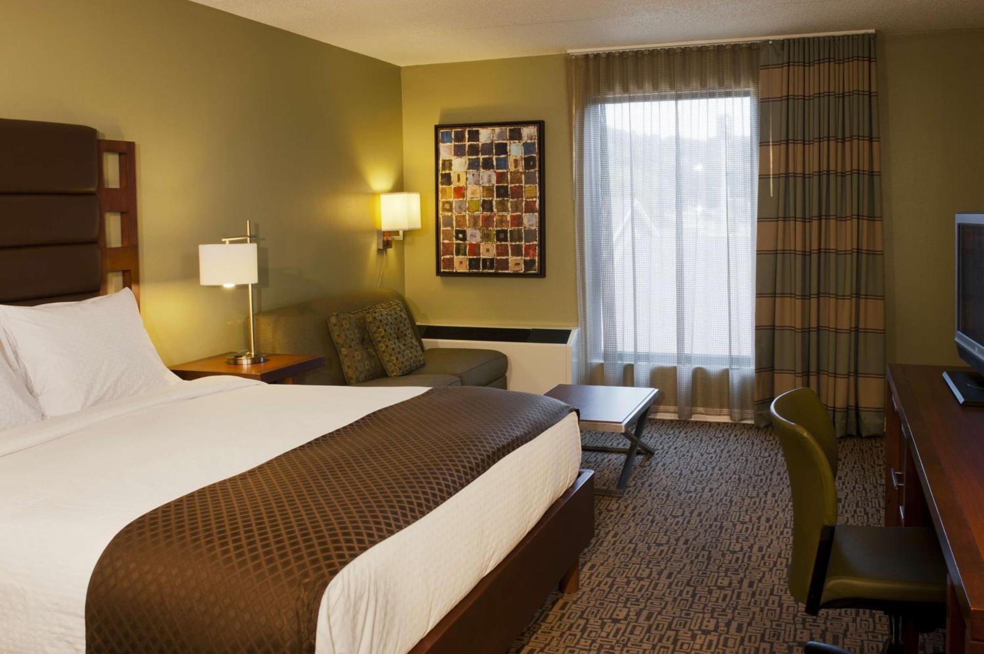DoubleTree by Hilton Collinsville/St.Louis photo 42
