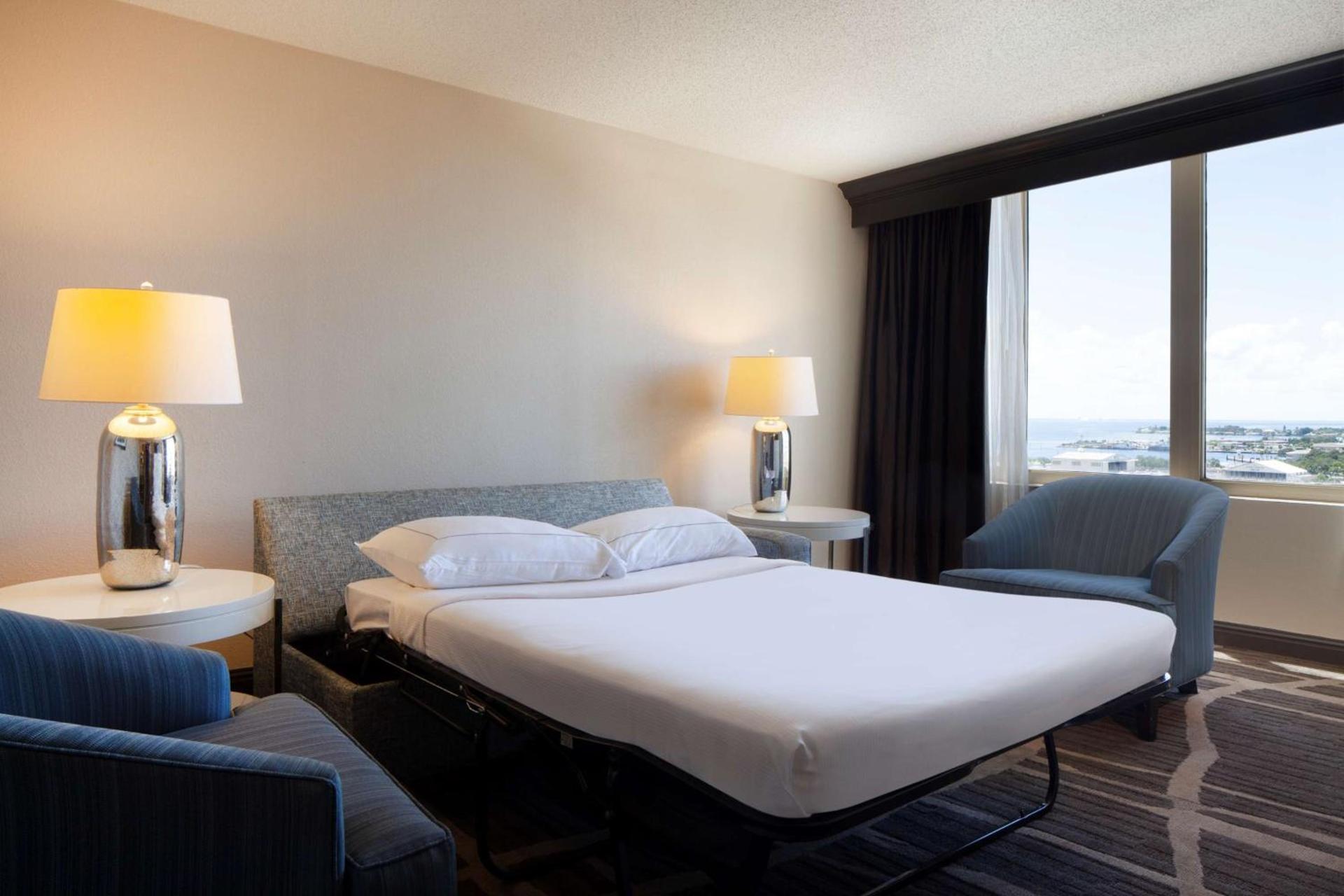 Hilton St. Petersburg Bayfront photo 38
