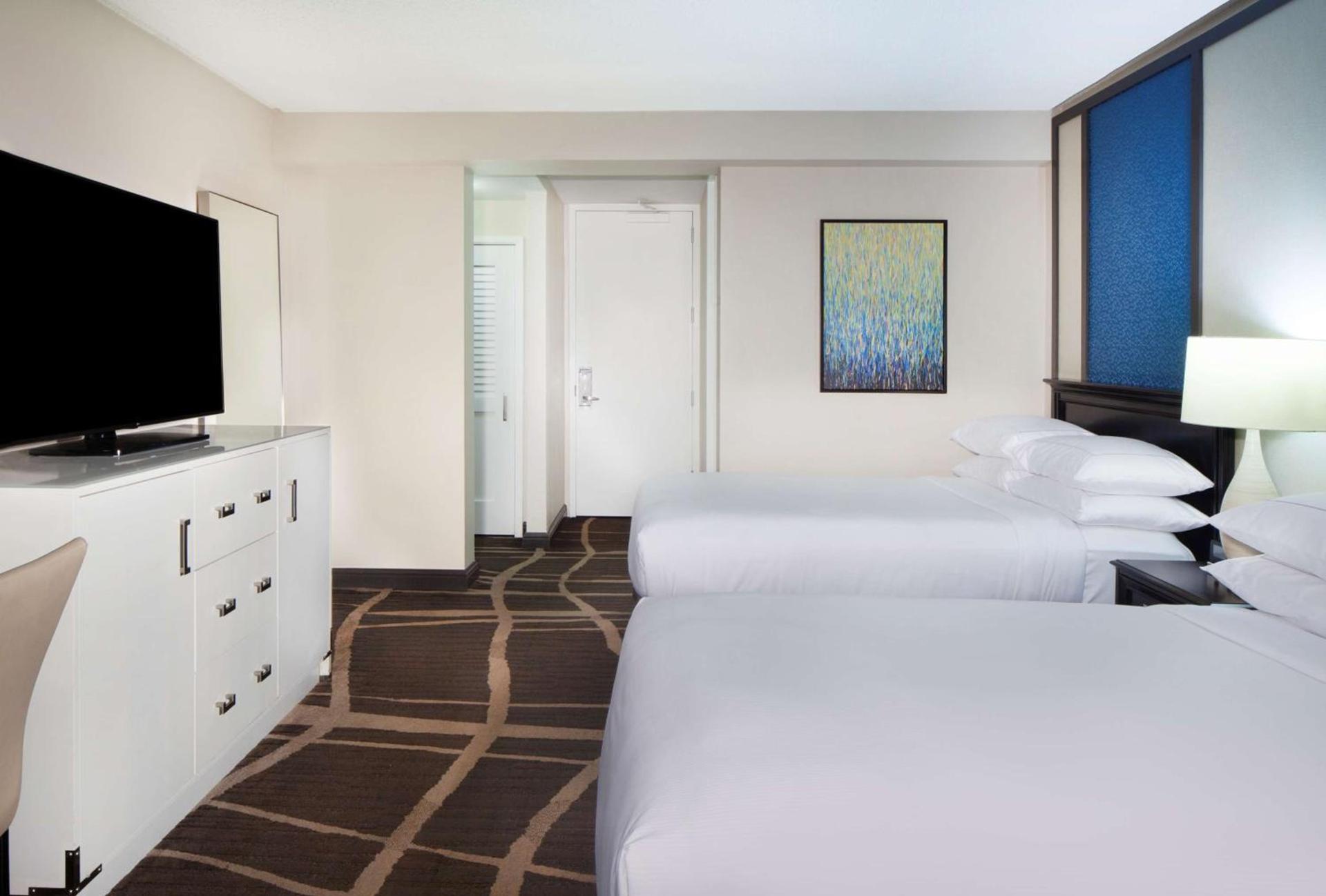 Hilton St. Petersburg Bayfront photo 68