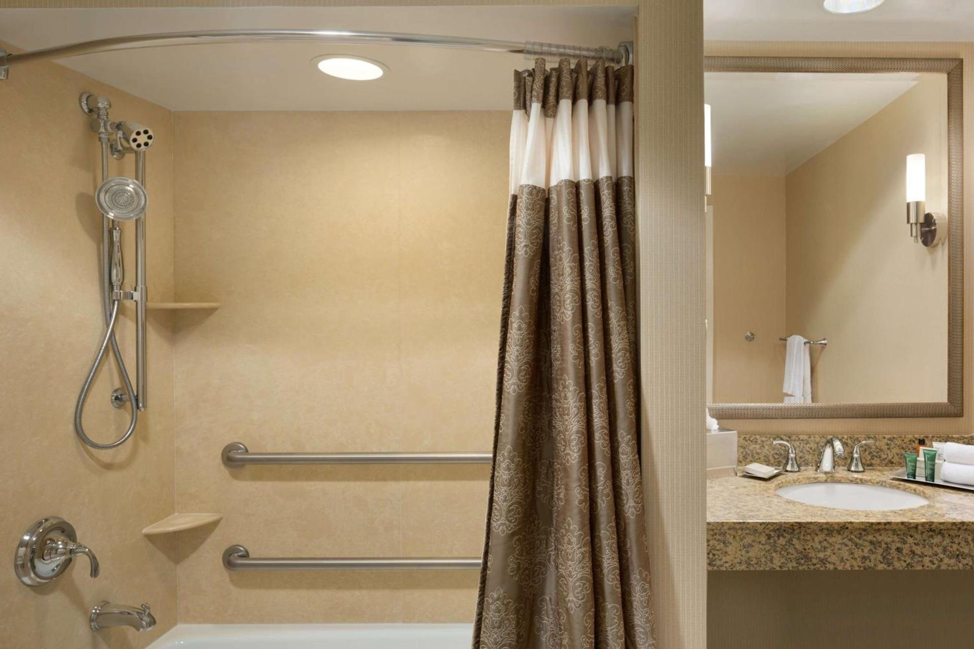 Hilton St. Louis Frontenac photo 28