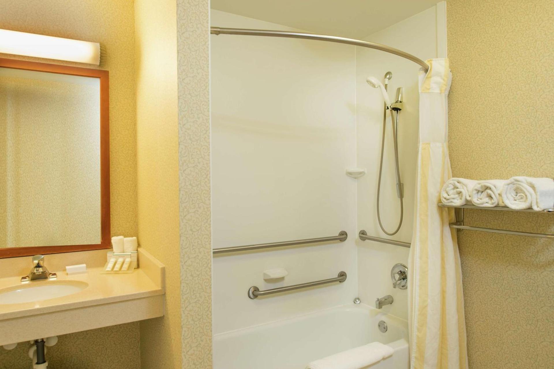 Hilton Garden Inn St. Louis/O'Fallon photo 29